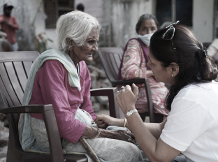 Fundraising For Elderly And Refugees